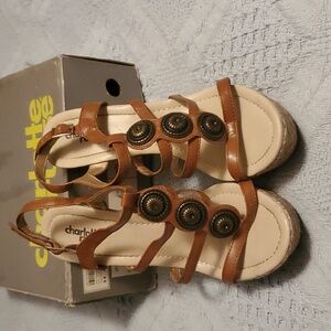 Espirillas by Charlotte Russe